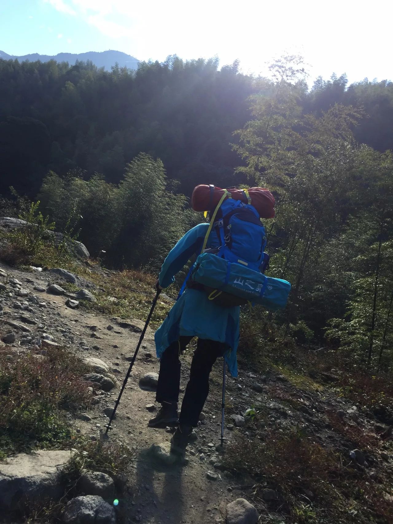 最爱那抹黄，深秋的武功山徒步之旅