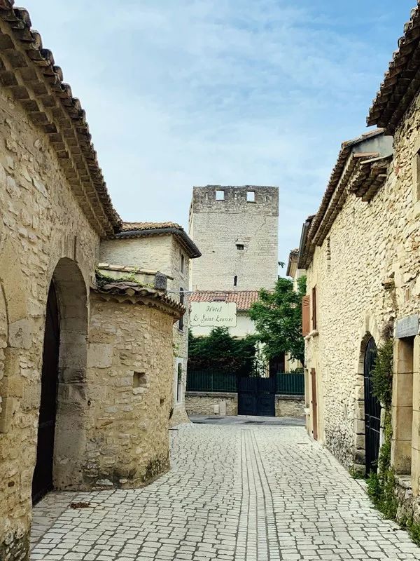 Paisaje del sur de Francia ~ Saint Laurent de Albre