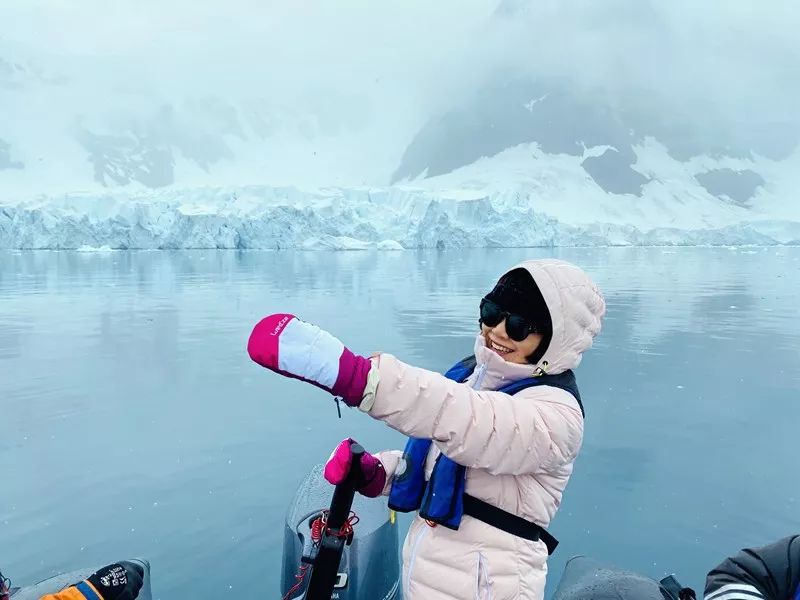 Flying Over Drake ~ Antarctic Adventure Day 2