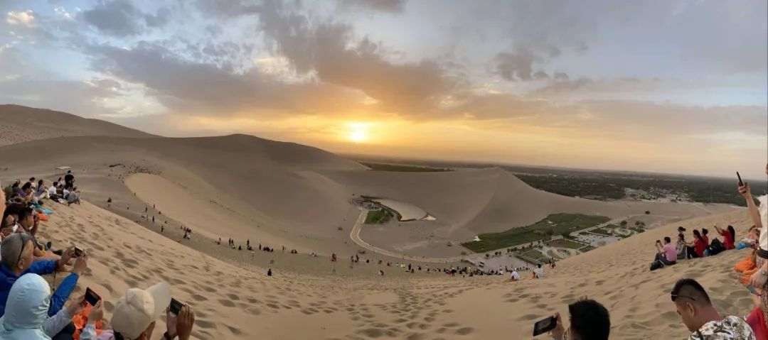 [Los viajes de Keke al Noroeste 1] Dunhuang es muy divertido