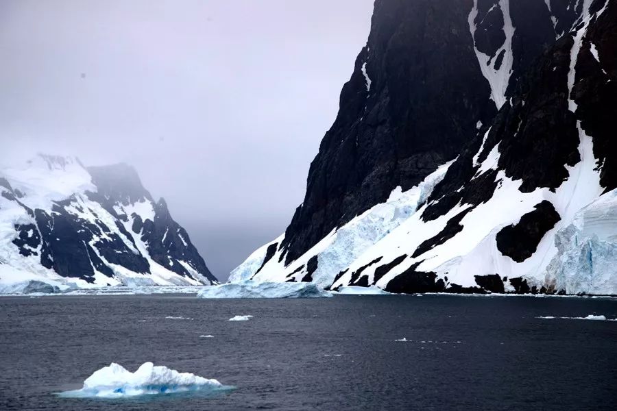 Flying Over Drake ~ Antarctic Adventure Day 2