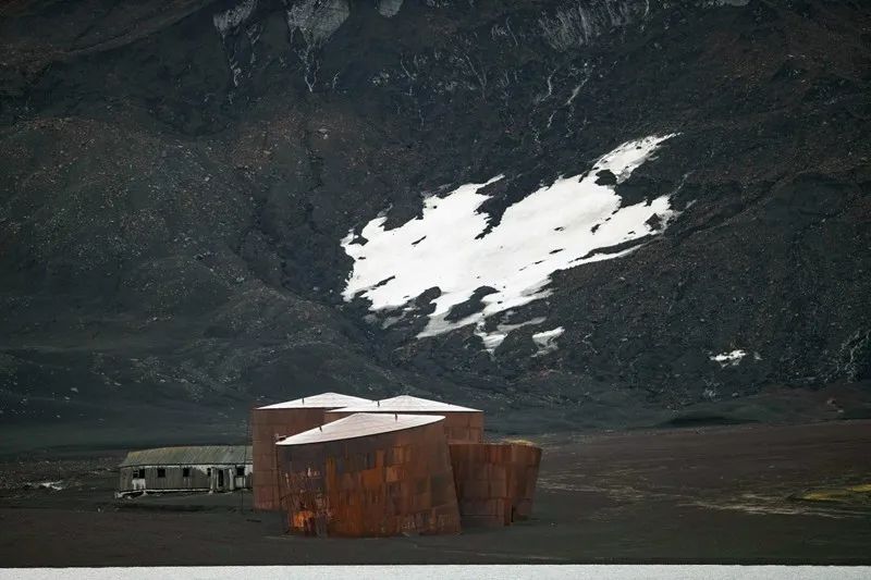 Flying Over Drake ~ Antarctic Adventure Day 4