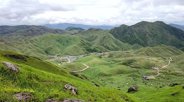 Notas de viaje He Jiajin: viaje a la montaña East Lion en Yuanyang Grassland