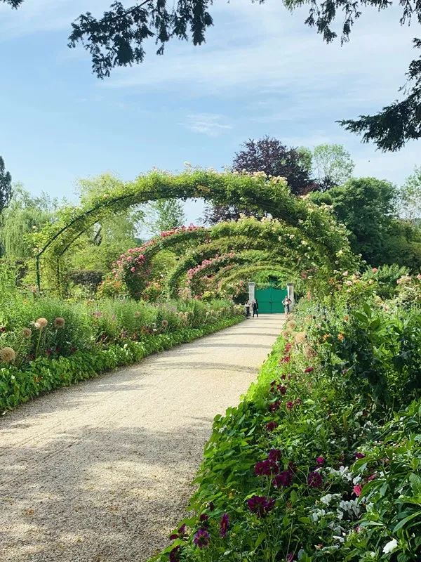 Scenery of Southern France ~ Monet’s Garden