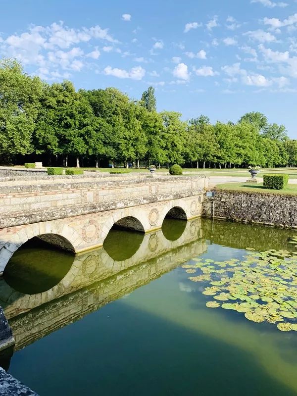 Paisajes del sur de Francia ~ Vivir en un gran castillo