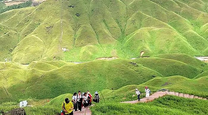 Notas de viaje He Jiajin: viaje a la montaña East Lion en Yuanyang Grassland