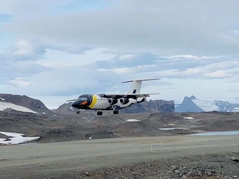 Flying Over Drake ~ Antarctic Adventure Day 4