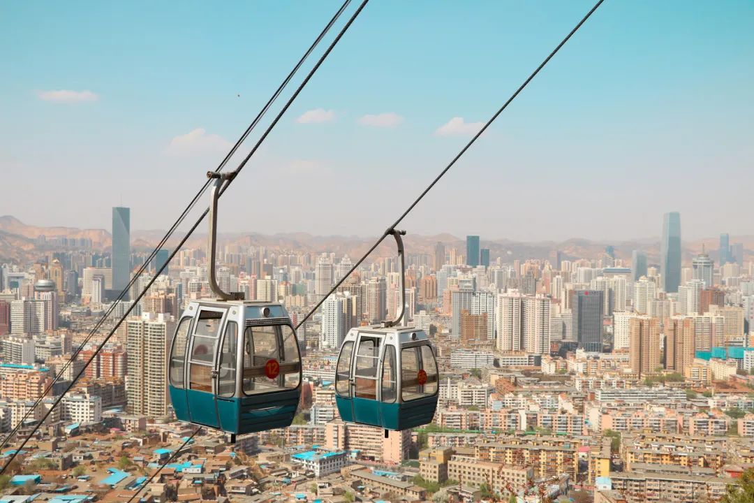 When traveling during the Spring Festival, which unique cableways in China are worth a ride?