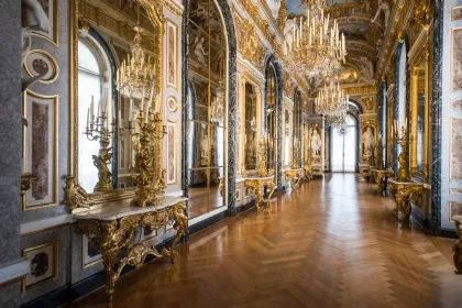 Palacio Herernchiemsee en Alemania: la "hermana" del castillo de Neuschwanstein y otra tierra de ensueño del rey Luis II