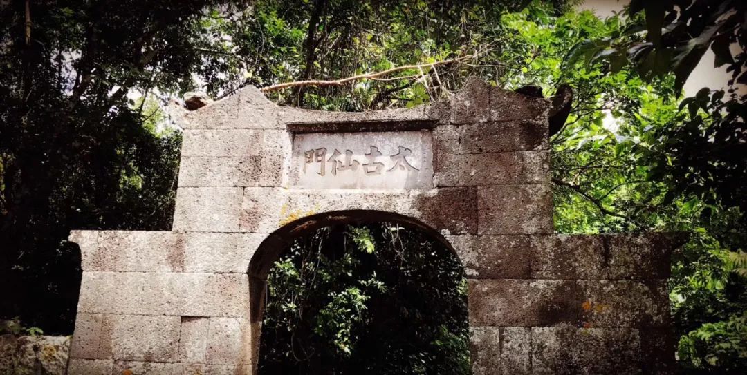Escena en el espejo | Pueblo antiguo de Hainan que debes conocer (3)