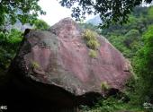 福建菜溪岩风景区旅游攻略 之 飞来石