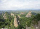 万佛山侗寨风景名胜区旅游攻略 之 万佛山丹霞地貌区