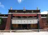 西藏白居寺旅游攻略 之 措钦大殿