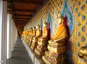 泰国曼谷郑王庙旅游攻略 之 拜殿