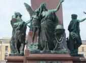 芬兰赫尔辛基市旅游攻略 之 四周雕像