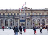 法国波尔多旅游攻略 之 罗昂宫