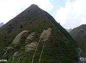 广西七百弄国家地质公园旅游攻略 之 金字塔峰