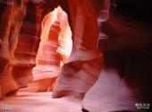美国羚羊峡谷旅游攻略 之 岩洞