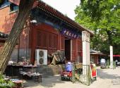 北京报国寺旅游攻略 之 中国红木馆