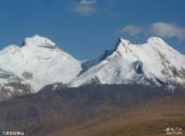 西藏雅砻河旅游攻略 之 贡布日神山