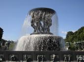 奥斯陆维格兰雕塑公园与博物馆旅游攻略 之 喷泉