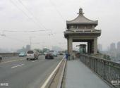 武汉长江大桥旅游攻略 之 公路桥面