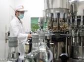 台湾福禄寿观光酒厂旅游攻略 之 高粱酒无菌自动填充室