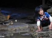 沧源翁丁佤族村寨旅游攻略 之 佤族小姑娘