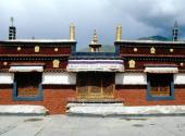 西藏雅砻河旅游攻略 之 昌珠寺