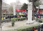 北京报国寺旅游攻略 之 龟趺石碑