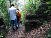 广东河源越王山风景区旅游攻略 之 千年古寨门