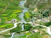 西藏扎耶巴洞窟群旅游攻略 之 河流