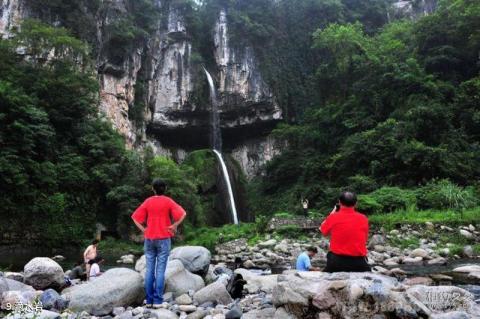 宜昌晓峰风景区（野人谷）旅游攻略 之 滴水岩