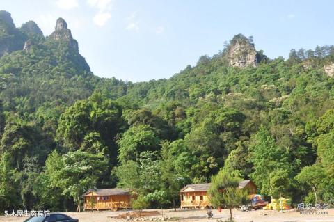 广西金秀圣堂湖景区旅游攻略 之 木屋生态宾馆