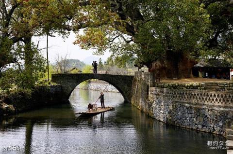 婺源严田古樟风景区旅游攻略 之 古石桥