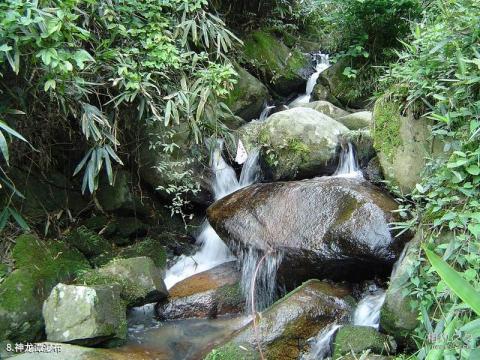 南昌梅岭风景区旅游攻略 之 神龙潭瀑布