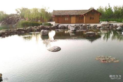 临汾市汾河公园景区旅游攻略 之 小湖