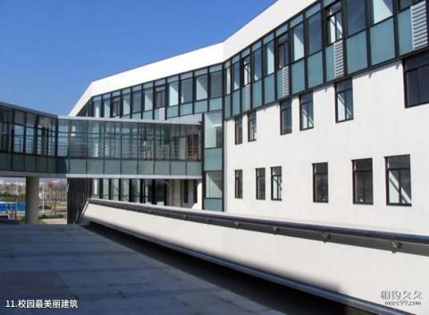 华东师范大学校园风光 之 校园最美丽建筑