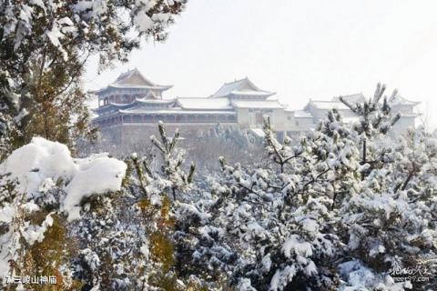 山西屯留老爷山旅游攻略 之 三嵕山神庙