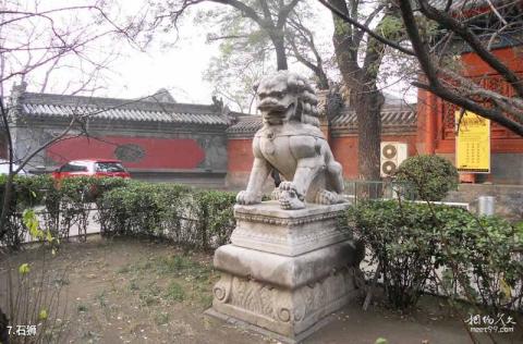 北京报国寺旅游攻略 之 石狮