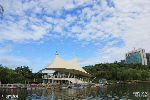 上海大宁灵石公园旅游攻略 之 船坞湖港