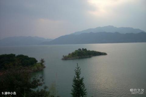 台州黄岩长潭水库旅游攻略 之 湖中小岛