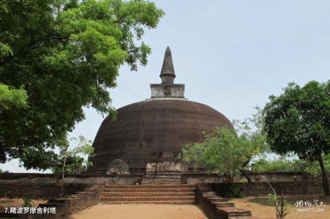 斯里兰卡波隆纳鲁沃古城旅游攻略 之 睹波罗摩舍利塔