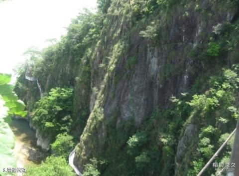 青田石门洞旅游攻略 之 崖壁栈道