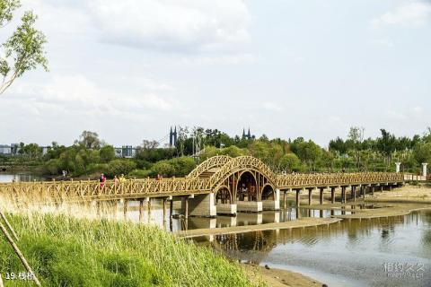 哈尔滨金河湾湿地植物园旅游攻略 之 栈桥