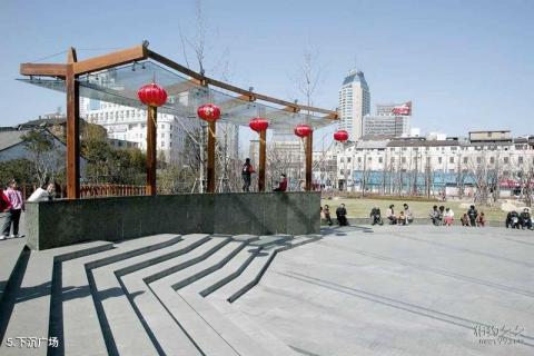 上海古城公园旅游攻略 之 下沉广场
