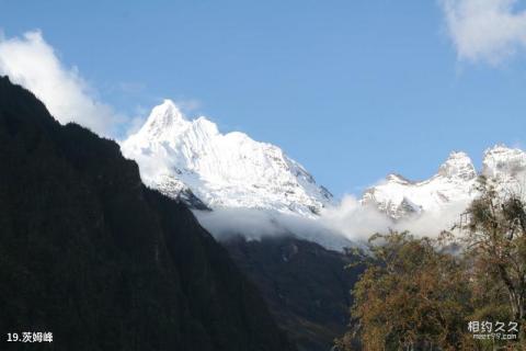 云南梅里雪山旅游攻略 之 茨姆峰