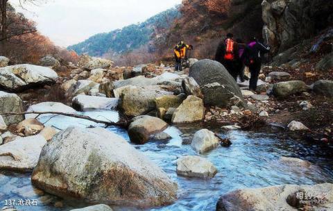 泰安徂徕山国家森林公园旅游攻略 之 沧浪石