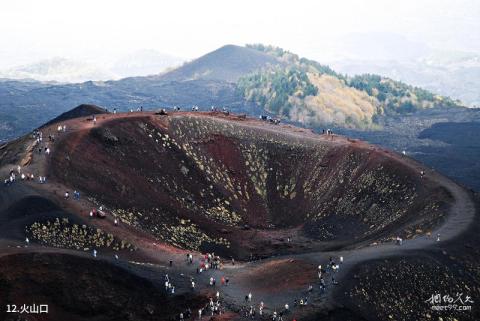 意大利卡塔尼亚市旅游攻略 之 火山口