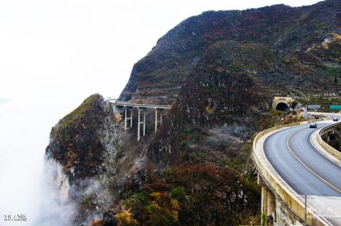 广安华蓥山仙鹤洞旅游攻略